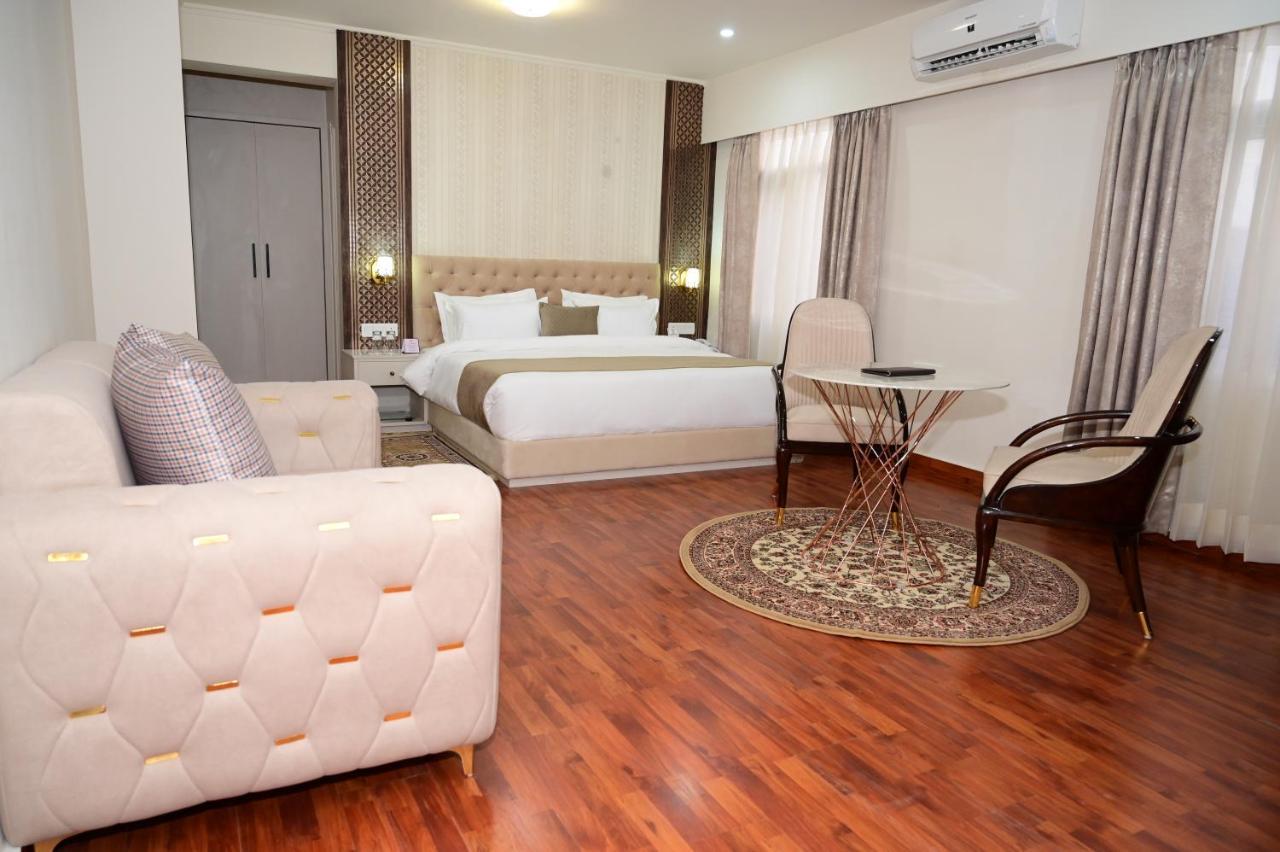 Hotel Amayra Divisione di Divisione di Jaipur Esterno foto