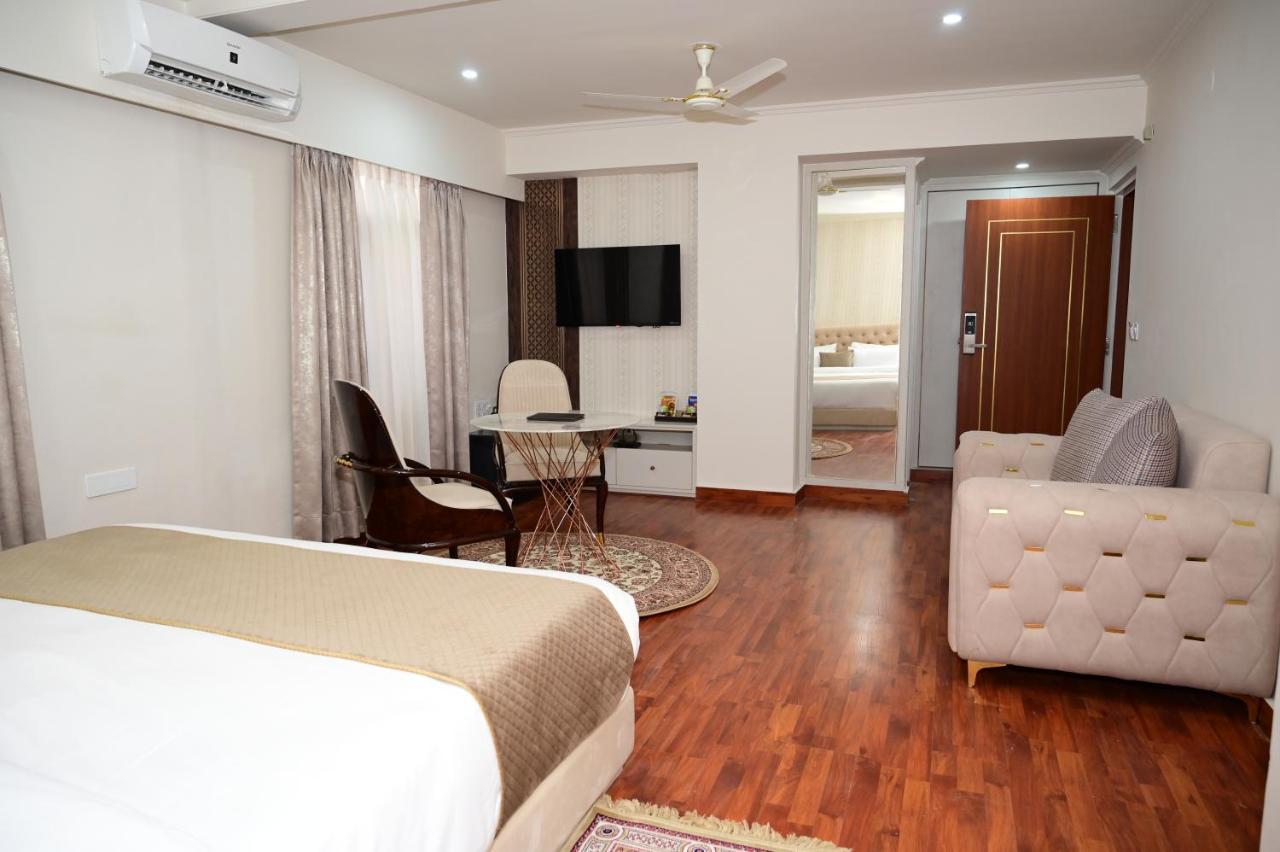 Hotel Amayra Divisione di Divisione di Jaipur Esterno foto