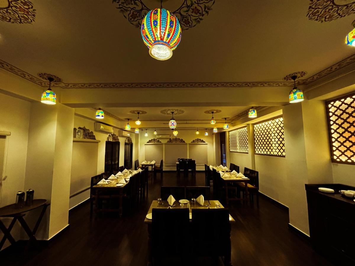 Hotel Amayra Divisione di Divisione di Jaipur Esterno foto